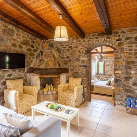 Villa Casa Avocado Tavronitis Eksteriør bilde