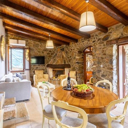 Villa Casa Avocado Tavronitis Eksteriør bilde