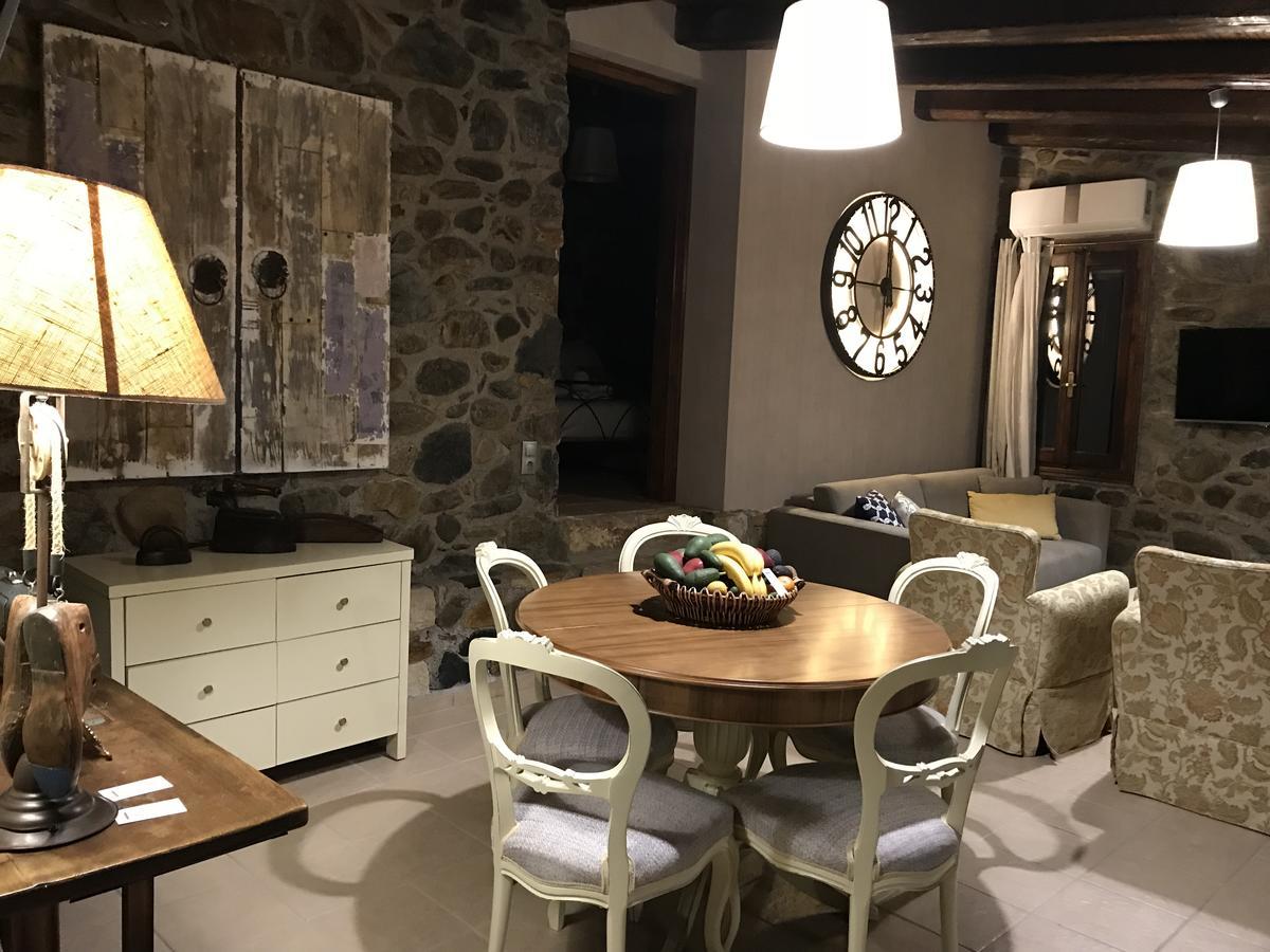 Villa Casa Avocado Tavronitis Eksteriør bilde