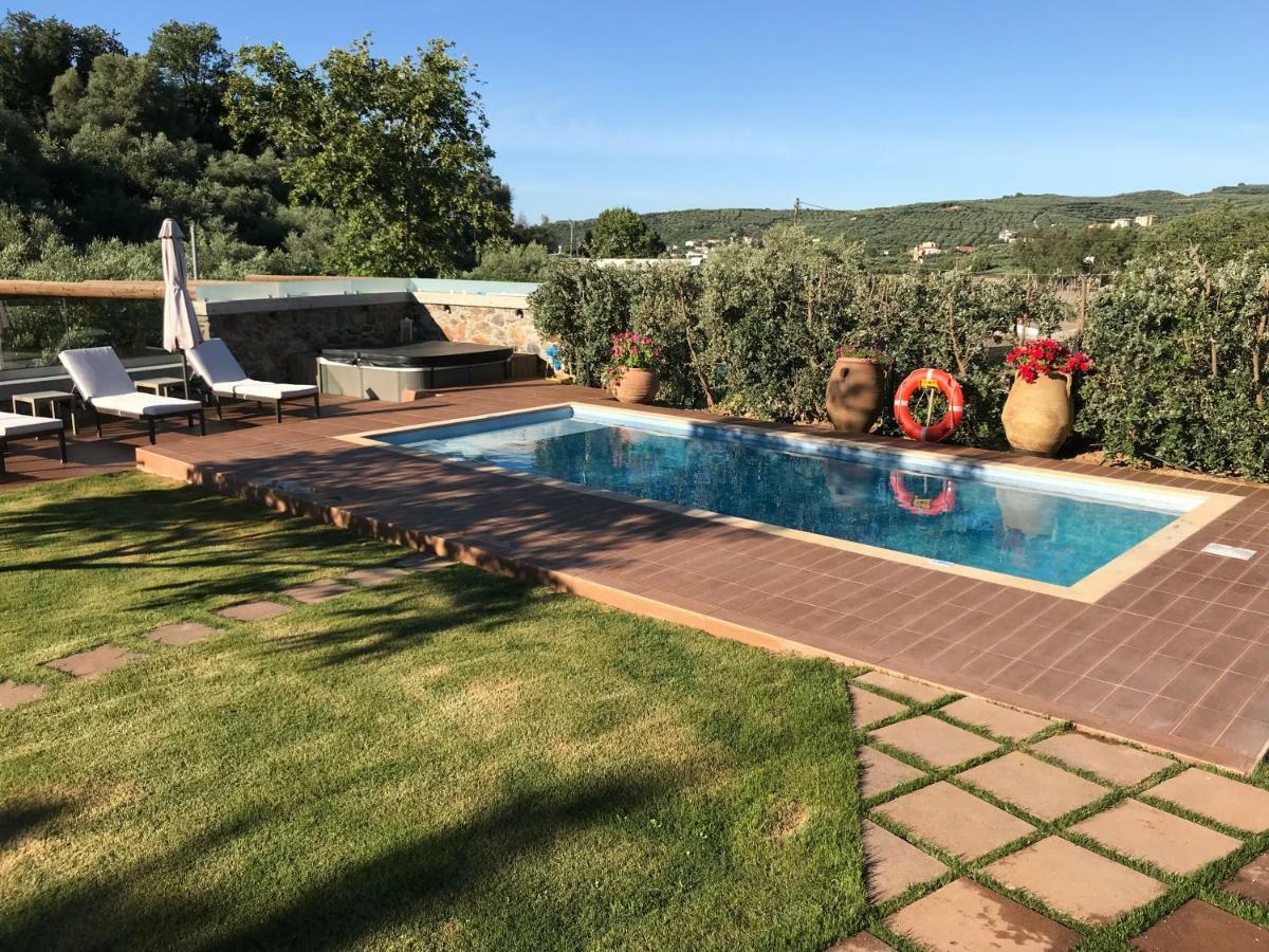 Villa Casa Avocado Tavronitis Eksteriør bilde